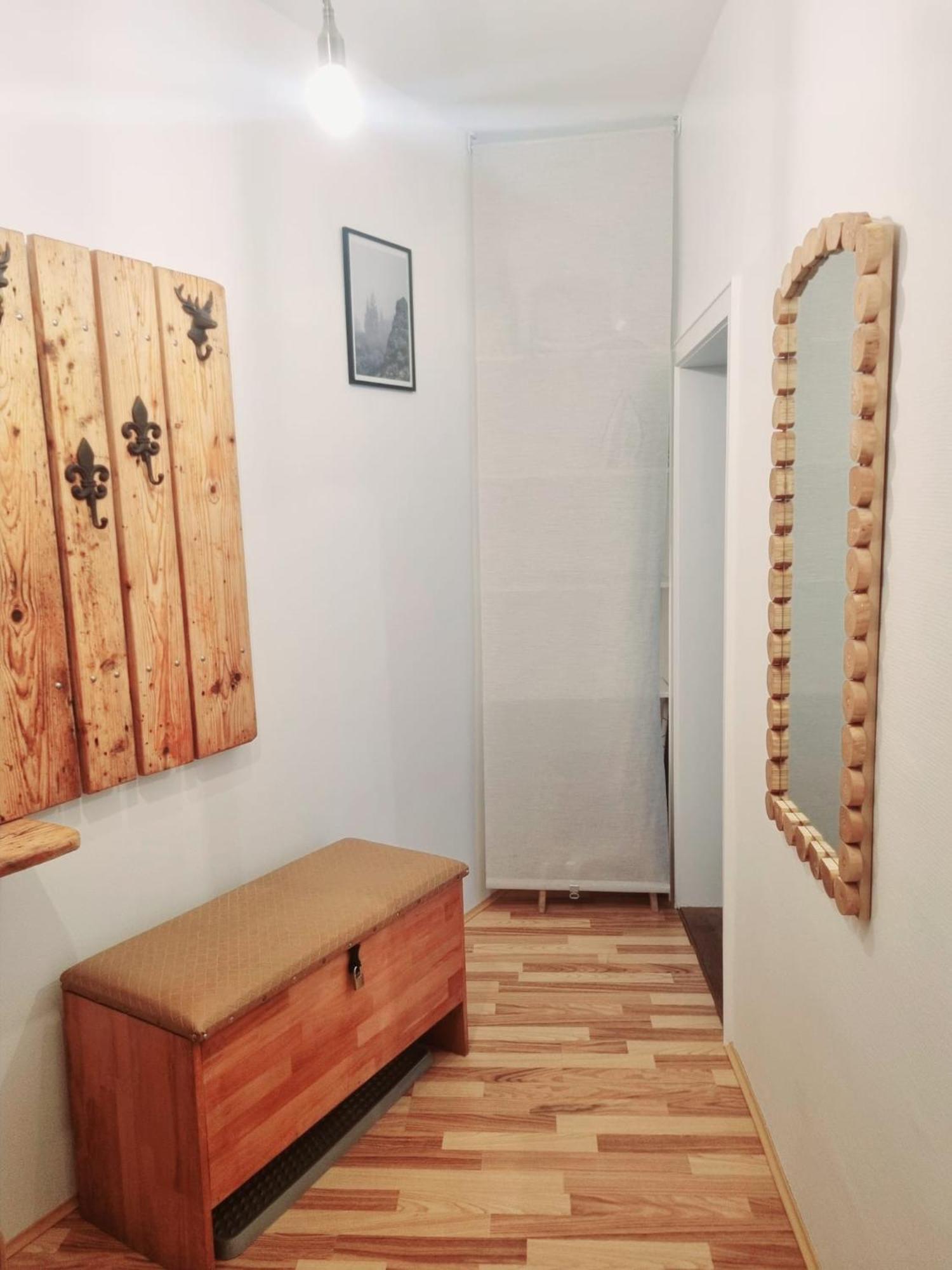 Stay In Aux, Feel At Home ! 2 Room Apartment Central Incl All You Need For 4 Person, 24H Check In, Pkw Parking Only Augsburg Kültér fotó